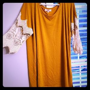 Boutique brand 1xL shirt